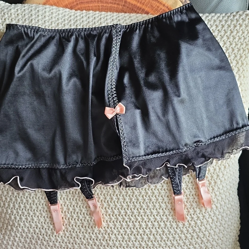 Victoria's Secret VTG Second Skin Satin Slip Dupont Skirt Thong Panty LARGE
